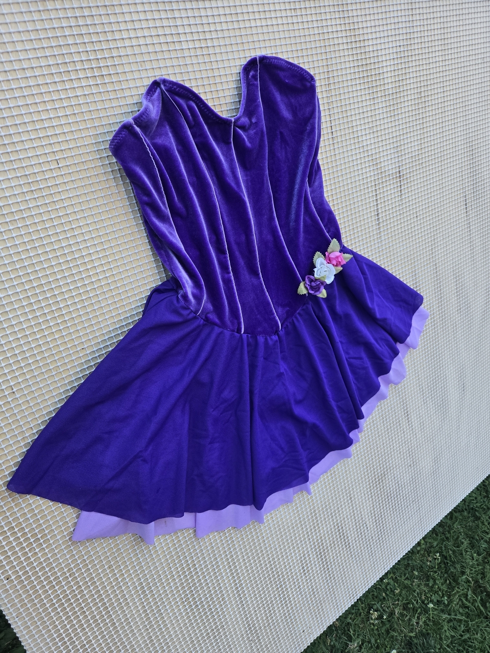 Purple velvet dress with floral appliqué and light purple trim #fairycore  S/M